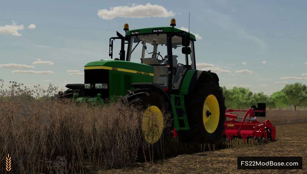 John Deere 7010