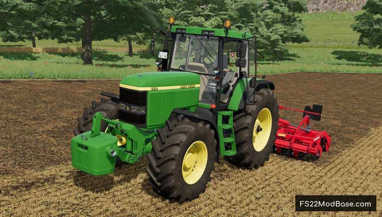 John Deere 7010