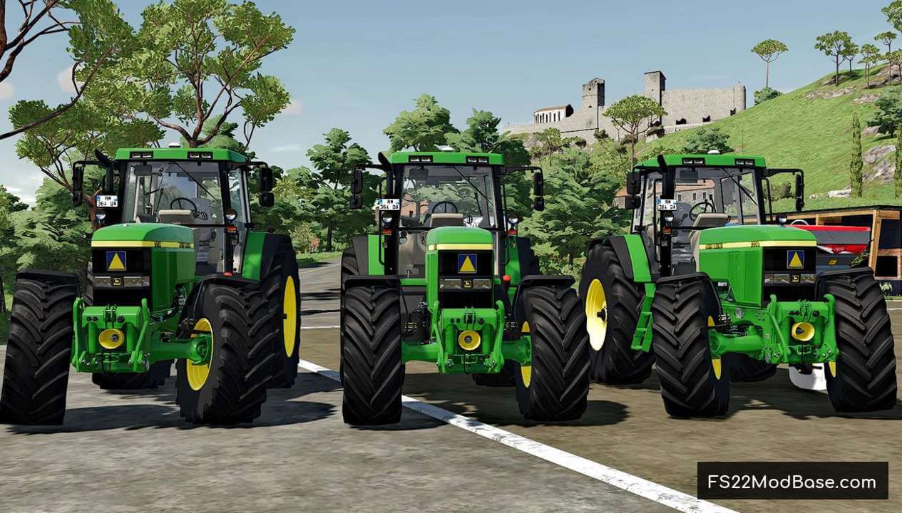 John Deere 7010