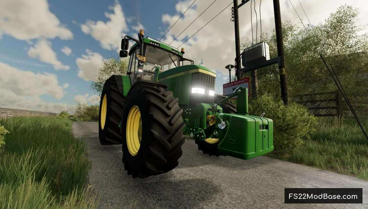 John Deere 7010