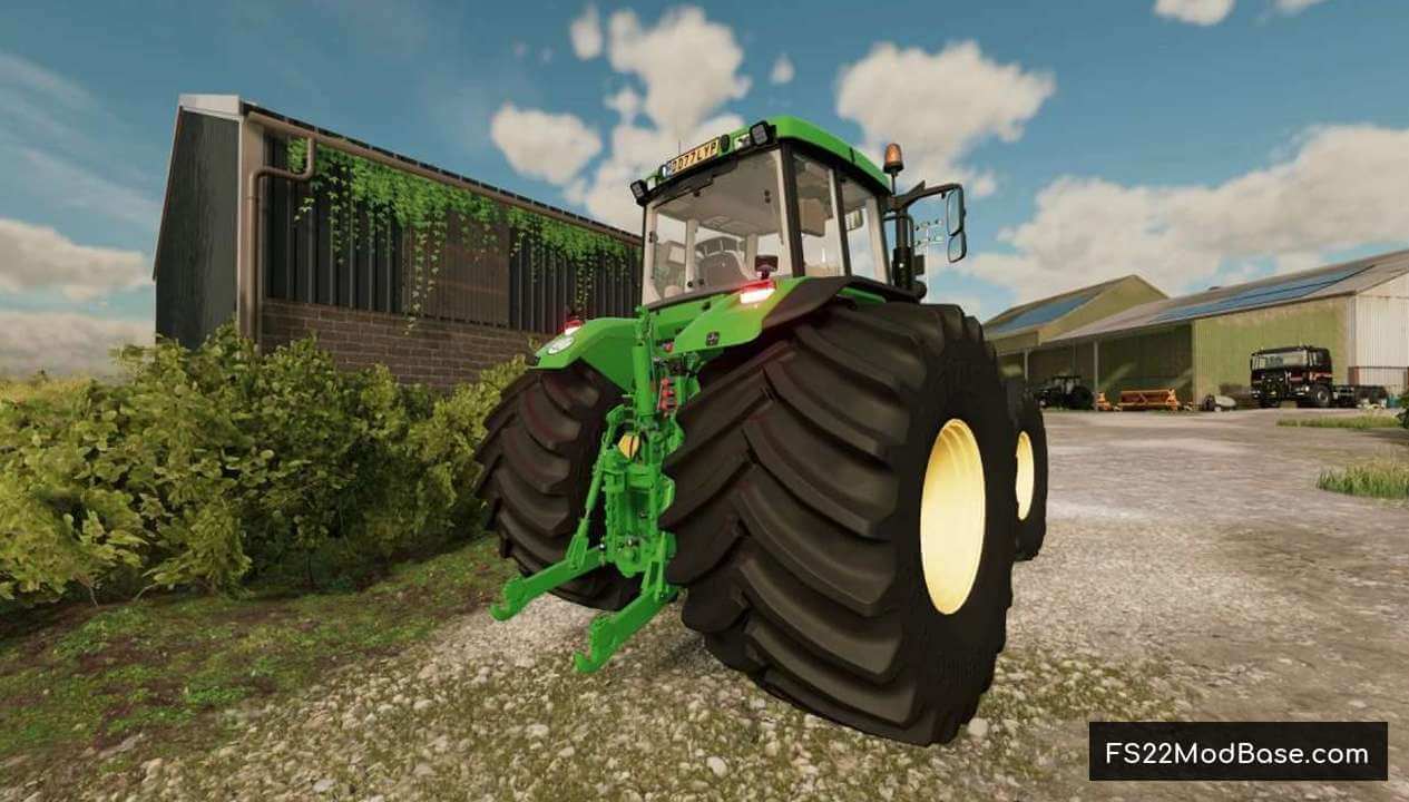 John Deere 7010