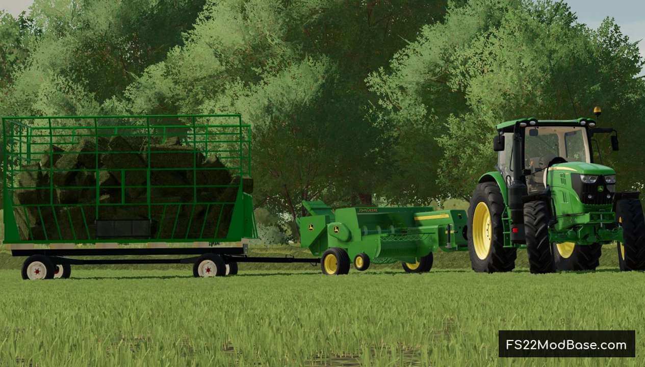 John Deere 348 Baler